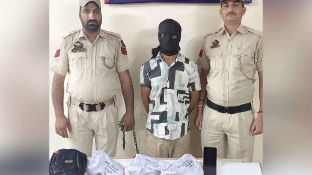 https://www.jagranimages.com/images/newimg/31072025/31_07_2025-nagrota_ogw_arrest_23999955.jpg