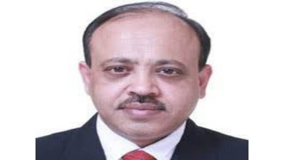 privatisation of uppcl tenure of the chairman of the tender committee for privatization of electricity not extended