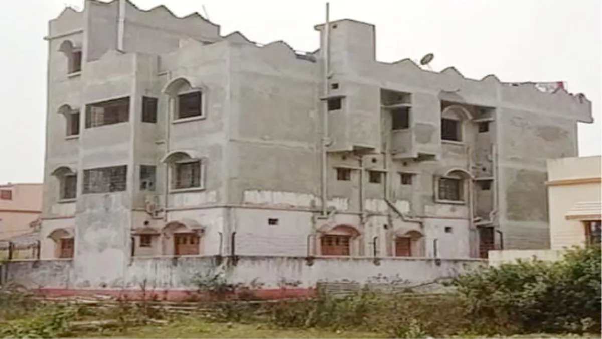 Jamshedpur News कानून का खौफ नहीं, कार्रवाई होने बाद भी नहीं मान रहे