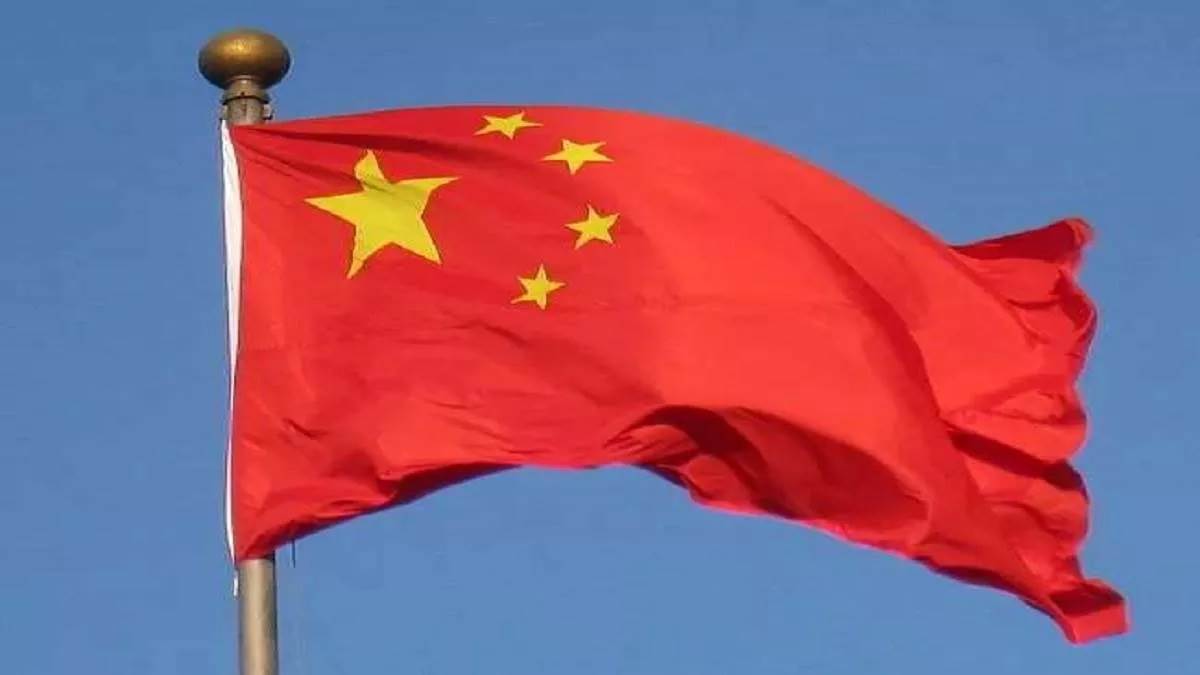 https://www.jagranimages.com/images/newimg/31082023/31_08_2023-china_flag_23518554.jpg
