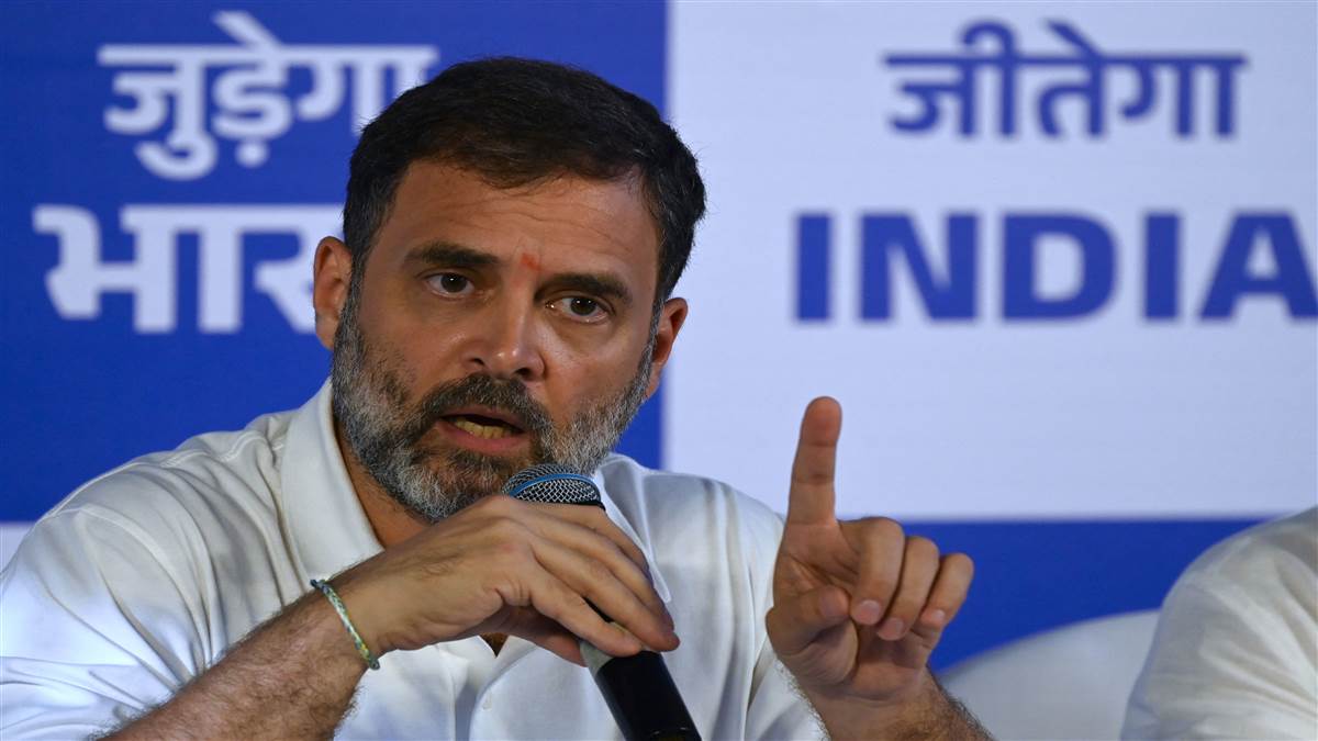rahul gandhi said jpc should be formed in adani group case