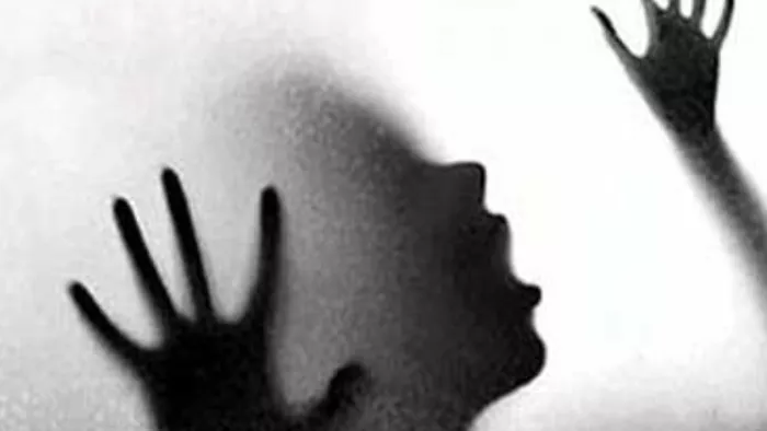 कुकर्म का विरोध करने पर गुप्तांग में कंप्रेसर से भर दी हवा (प्रतीकात्मक तस्वीर)।