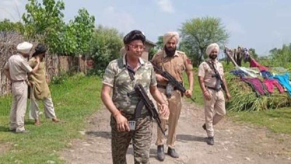 https://www.jagranimages.com/images/newimg/31082024/31_08_2024-search_operation_1_23788504.jpg