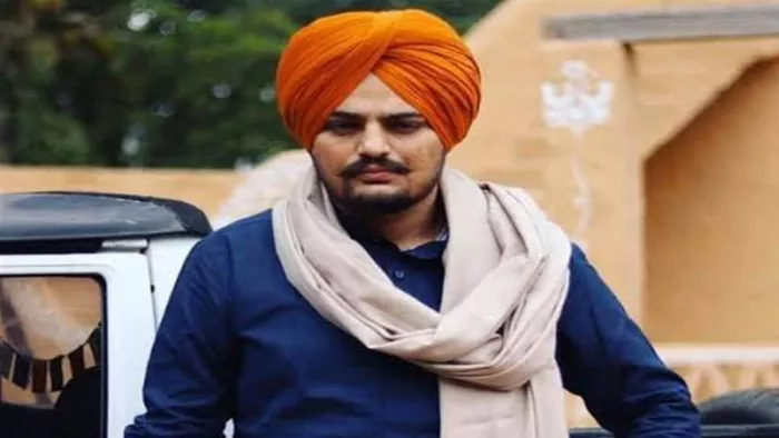 Punjab News: सिद्धू मूसेवाला के पिता को सौंपे सुरक्षाकर्मियों में झड़प।
