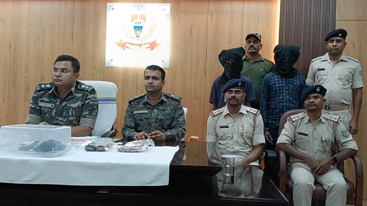 https://www.jagranimages.com/images/newimg/31082025/31_08_2025-chaibasa_news_14_24031365.jpg