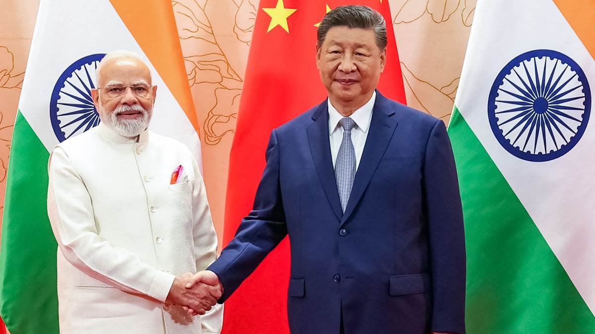 https://www.jagranimages.com/images/newimg/31082025/31_08_2025-modi_jinping_news_24031478_21548252.jpg