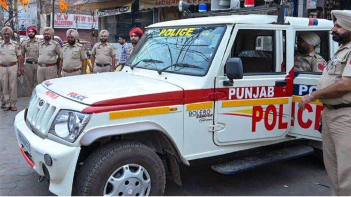 https://www.jagranimages.com/images/newimg/31082025/31_08_2025-punjab_police_66_24031480.jpg