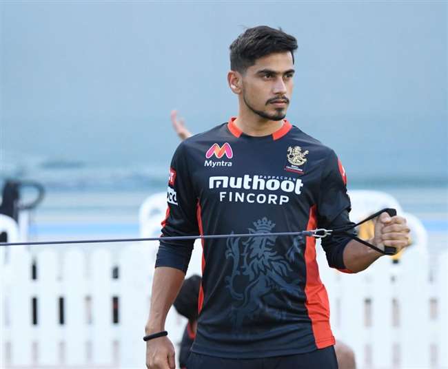 In IPL 2020 Praveen Dubey of Azamgarh playing today for delhi coach Ricky  Ponting has already indicated