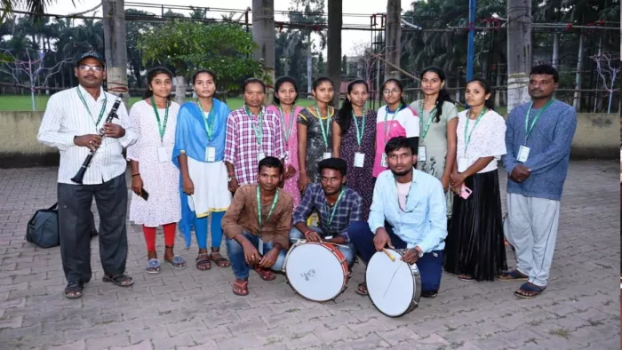 Chhattisgarh : मुख्यमंत्री आदिवासी कला, संस्कृति को आगे बढ़ाने और नयी पहचान दिलाने की दिशा में कार्य कर रहे।