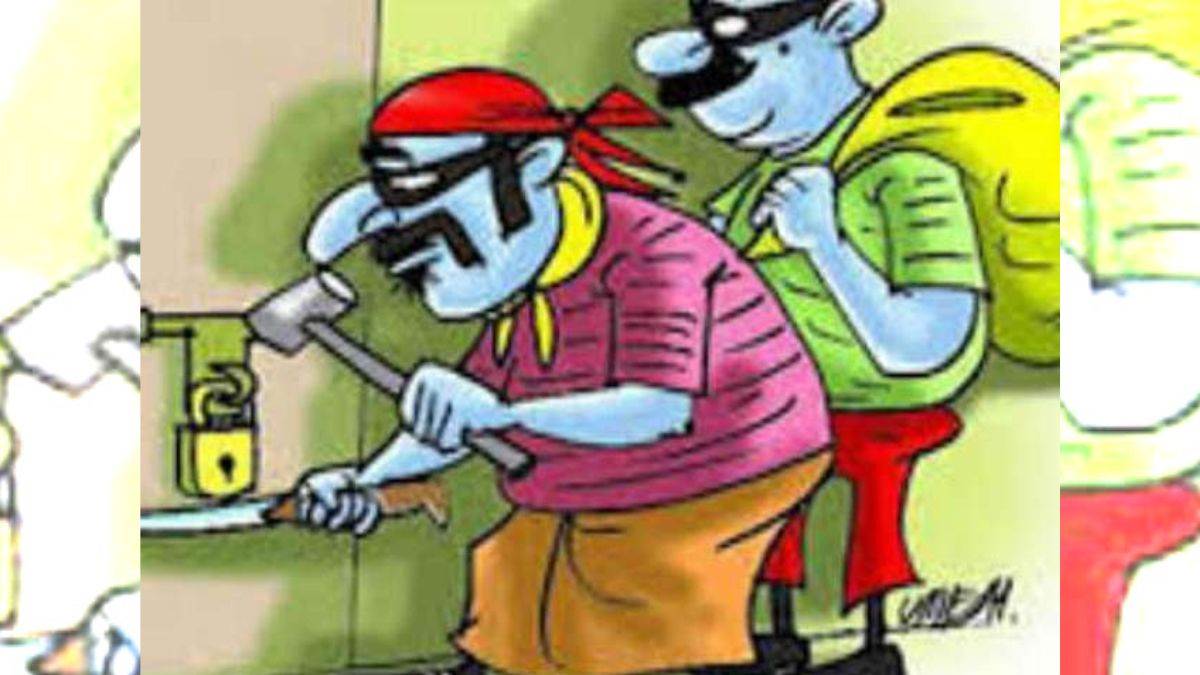 theft by breaking the lock in the house of the inspector in the police line premises in darbhanga