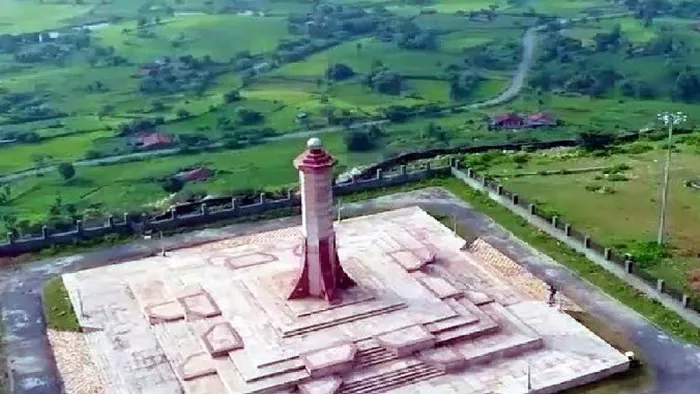 बांसवाड़ा जिले में गुजरात तथा राजस्थान की सीमा पर बना मानगढ़ धाम में बना शहीद स्मारक। जागरण