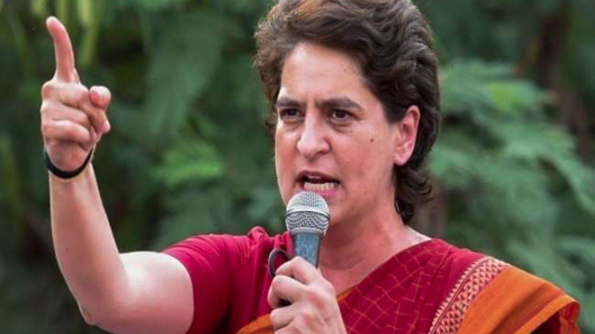कांग्रेस की राष्ट्रीय महासचिव प्रियंका गांधी वाड्रा परिवर्तन प्रतिज्ञा रैली को संबोधित करेंगी।