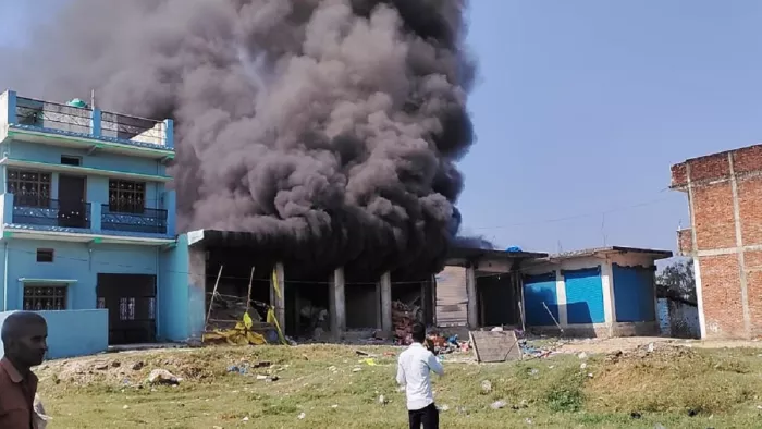 पटाखे के गोदाम में विस्फोट,एक की मौत