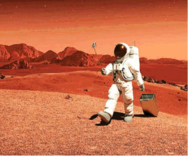 https://www.jagranimages.com/images/newimg/31122021/31_12_2021-space-selfie_22340948.jpg