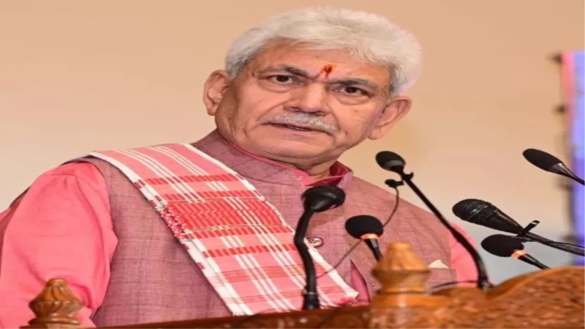राजौरी एनकाउंटर में बलिदान हुए हवलदार माजिद की पत्नी को मिली सरकारी ...