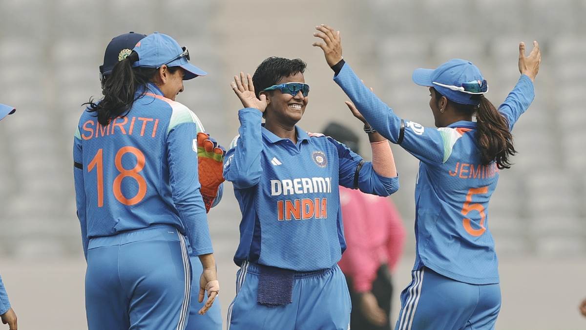 https://www.jagranimages.com/images/newimg/31122024/31_12_2024-smriti_mandhana_1_23858916_173538466.jpg