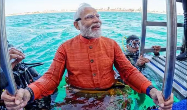 pm modi in dwarka