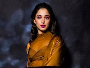 तमन्ना भाटिया ने मजदूरों के लिए की 50 टन की खाद्य व्यवस्था, कहा 'प्रकृति हमें कुछ सिखाना चाह रही'