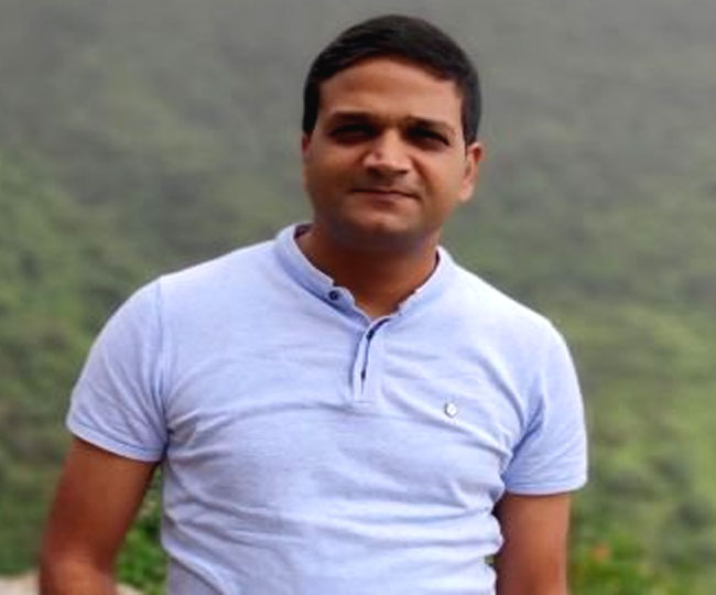 IAS Chhavi Ranjan took Charge of Ranchi DC Today He Studied in ...