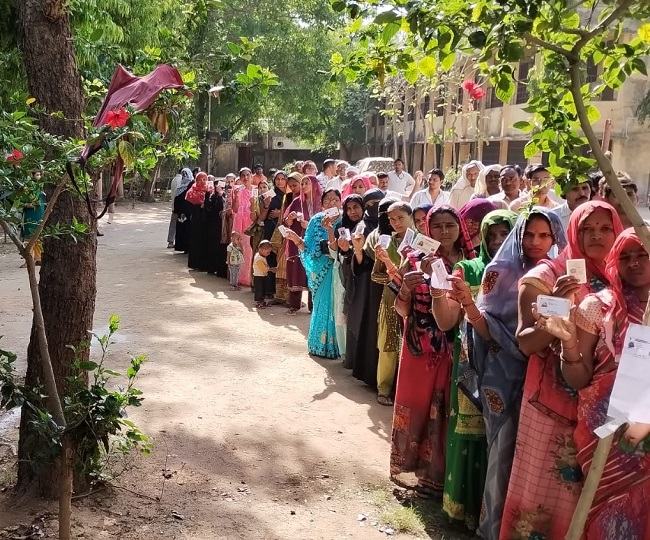 बांदा, हमीरपुर महोबा में वोटरों में द‍िख रहा उत्‍साह 