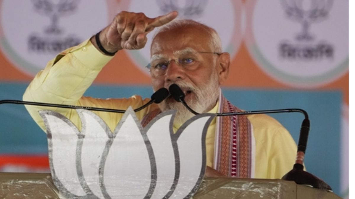 नरेंद्र मोदी