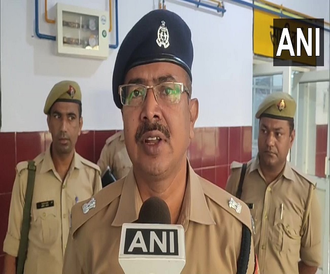 मुरादाबाद पुलिस ने जफर नाम के एक अपराधी को किया गिरफ्तार, लाख रुपये का था इनाम 