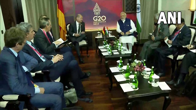जर्मन चांसलर के साथ प्रधानमंत्री मोदी ने की द्विपक्षीय बैठक 