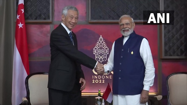 प्रधानमंत्री मोदी और सिंगापुर के PM ली सीन लुंग की द्विपक्षीय वार्ता 
