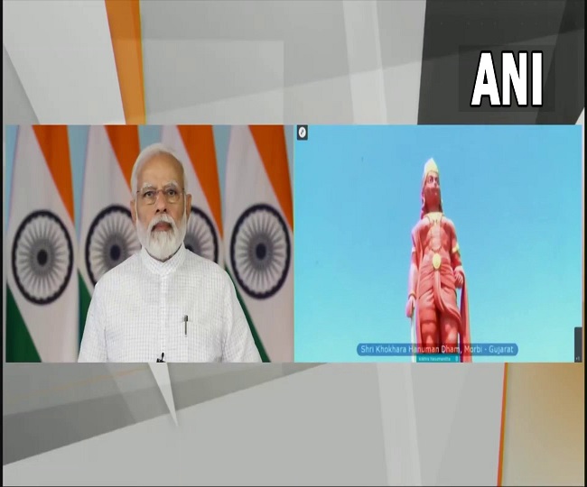 पीएम मोदी ने किया हनुमान जी की प्रतिमा का लोकार्पण
