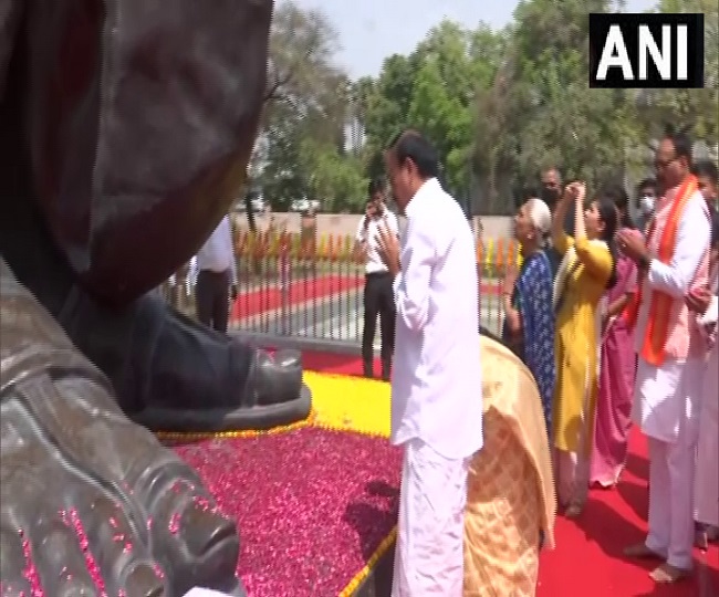 पंडित दीनदयाल उपाध्याय स्मृति उपवन पहुंचे उपराष्ट्रपति