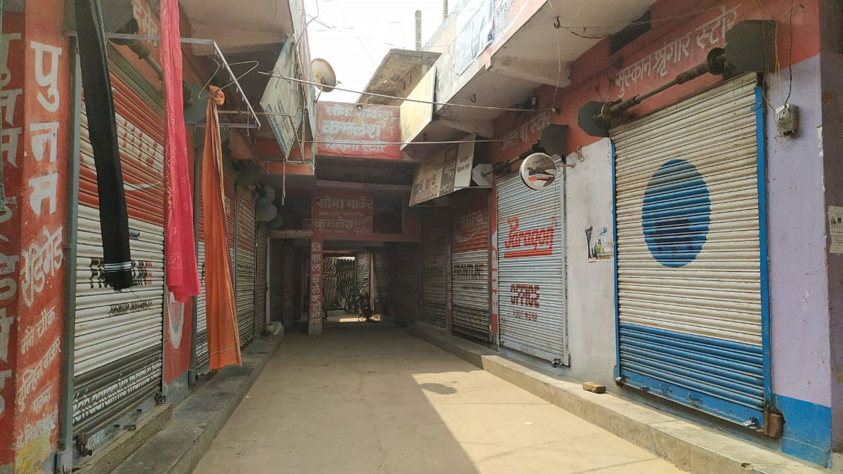 पटना में बंद का अभी तक असर नहीं 