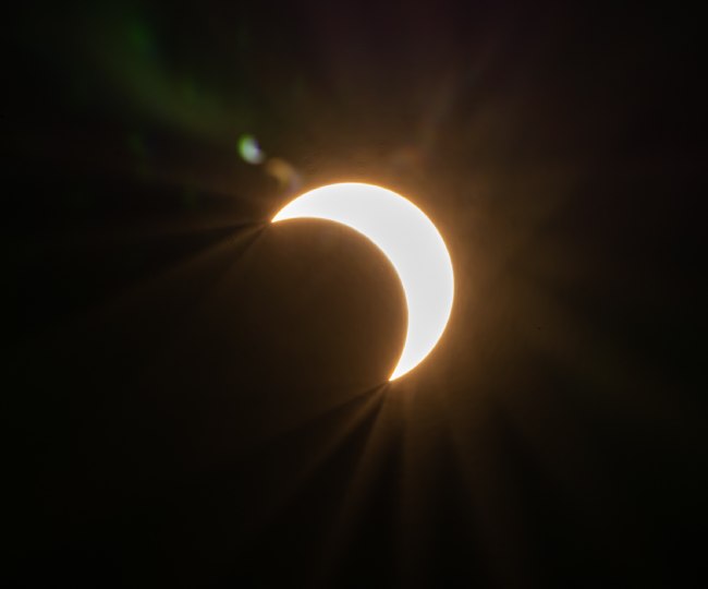 पश्चिमी ऑस्ट्रेलिया से आई Surya Grahan की ये तस्वीर