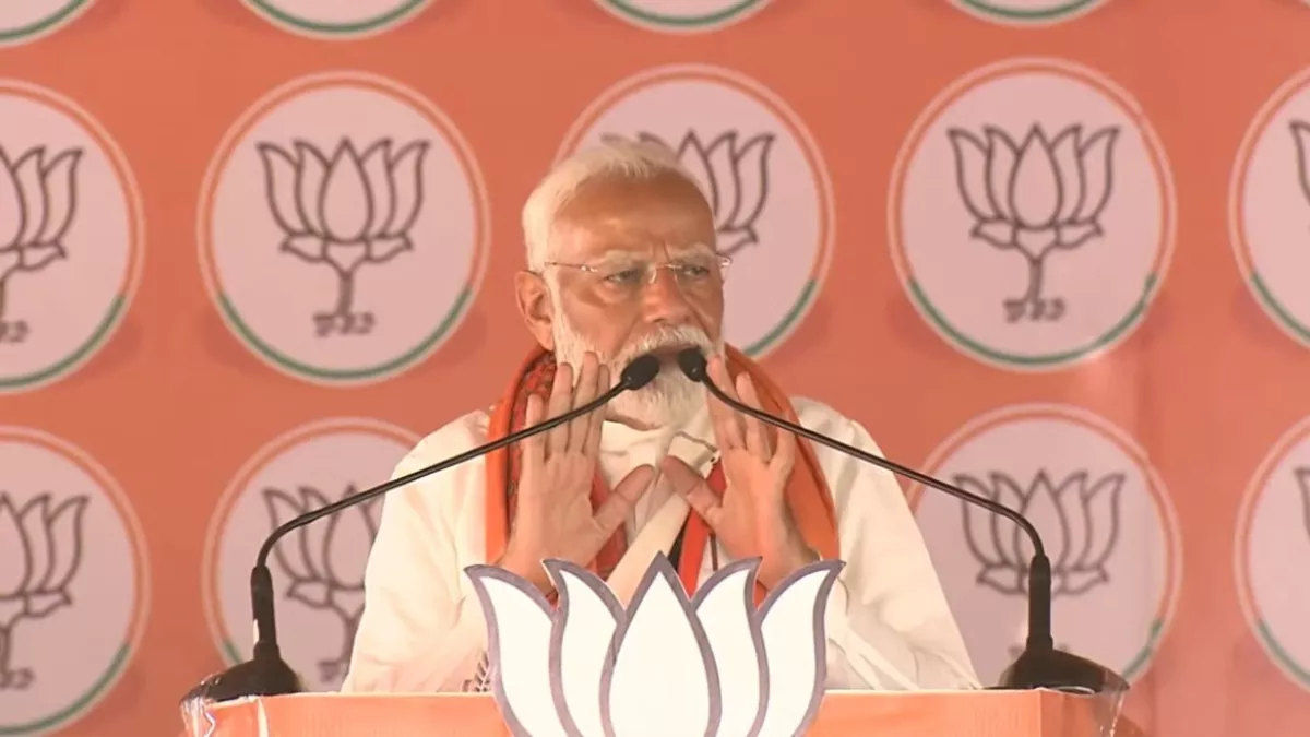 नरेंद्र मोदी