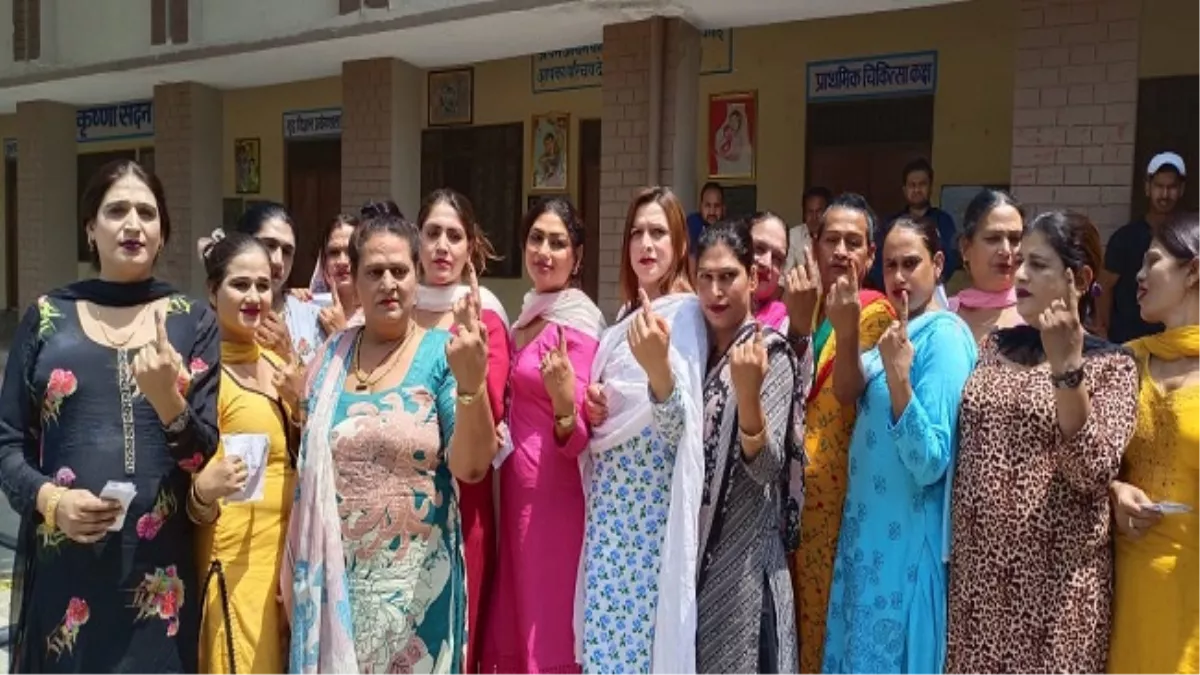 UP Lok Sabha Election 2024 Voting LIVE