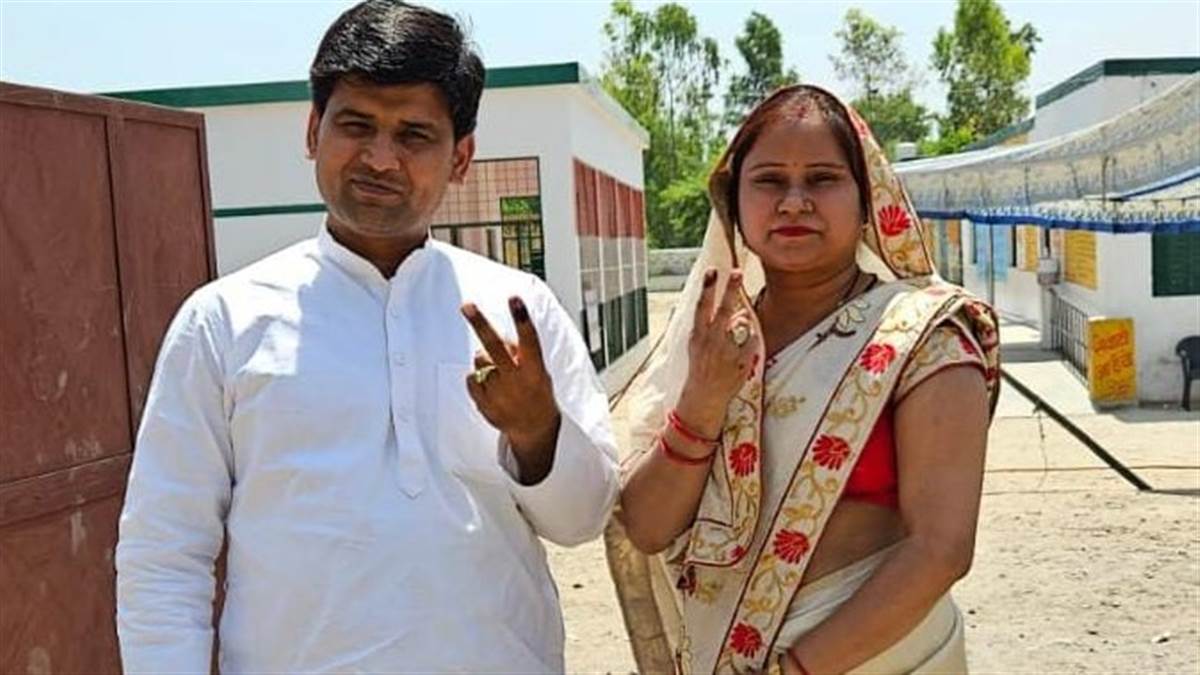 UP Lok Sabha Election 2024 Voting LIVE