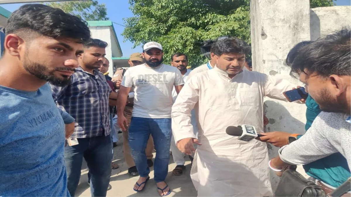 UP Lok Sabha Election 2024 Voting LIVE