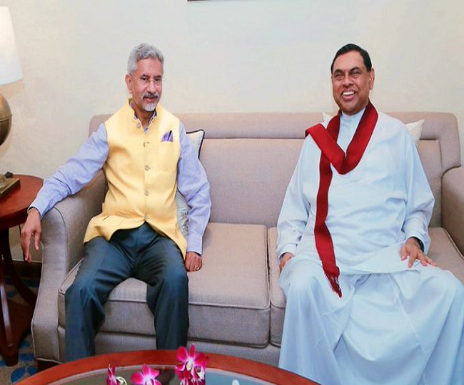 विदेश मंत्री जयशंकर ने की श्रीलंका के वित्त मंत्री से मुलाकात