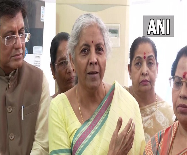 देश को गुमराह कर रही हैं सोनियाः निर्मला सीतारमण