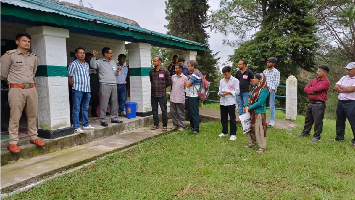 Uttarakhand Panchayat Chunav LIVE: रानीखेत में दूसरे चरण की मतदान प्रक्रिया शुरू
