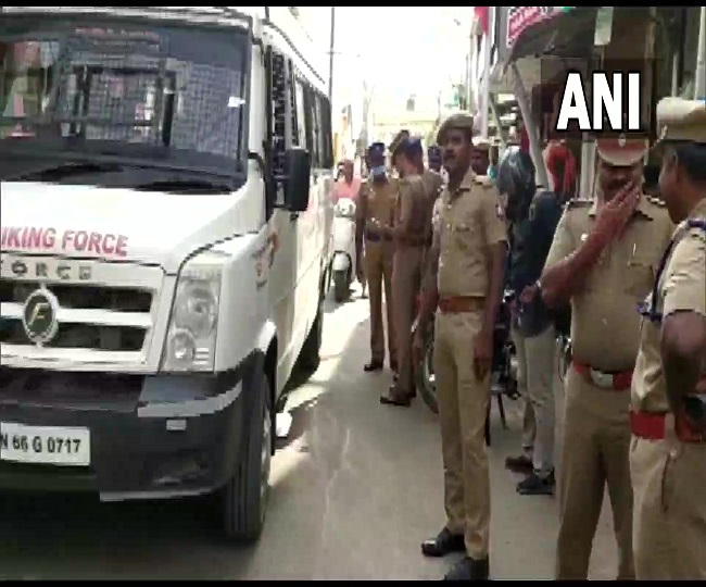 PFI के कार्यालय के बाहर पुलिस तैनात