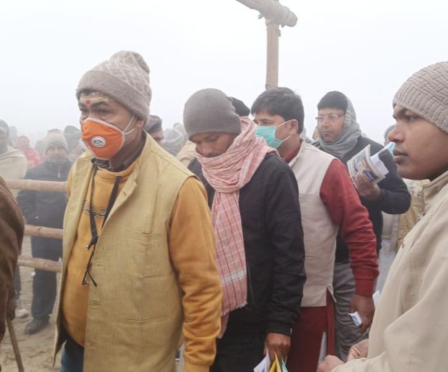 मधेपुरा : टीपी कालेज स्थित मतगणना केंद्र पर काउंटिंग जारी