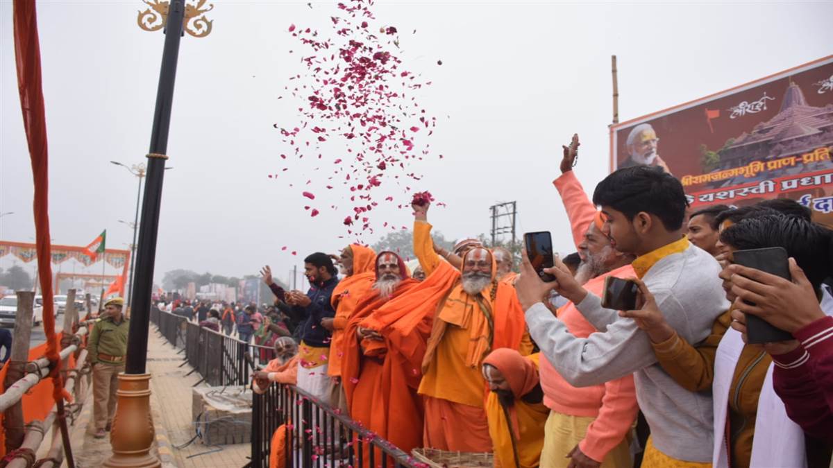 PM Modi Road Show Photos