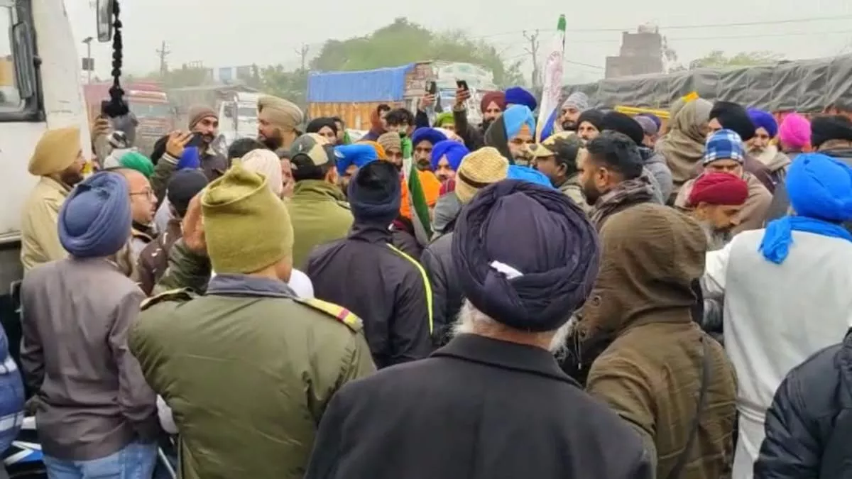 Punjab Bandh LIVE News: किसानों ने रोकी BSF की गाड़ी