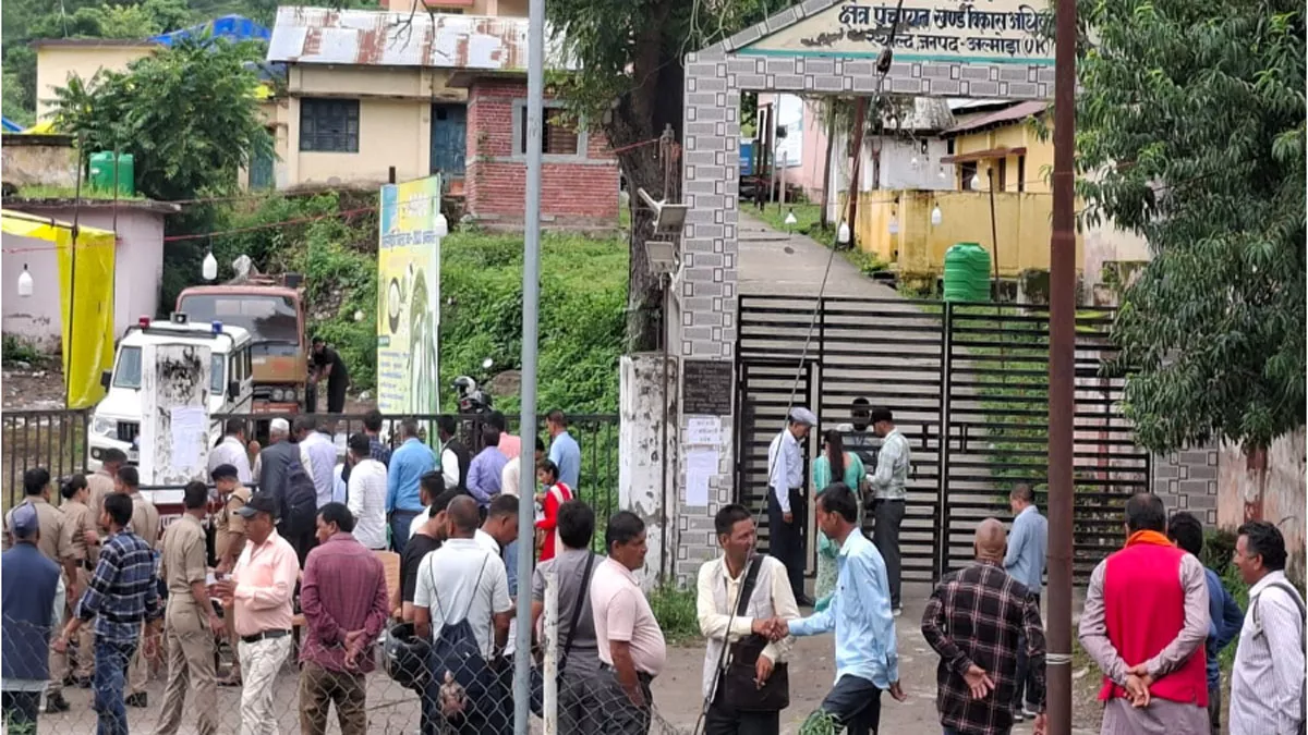 Uttarakhand Panchayat Chunav Result Live: जुटने लगे प्रत्याशी समर्थक