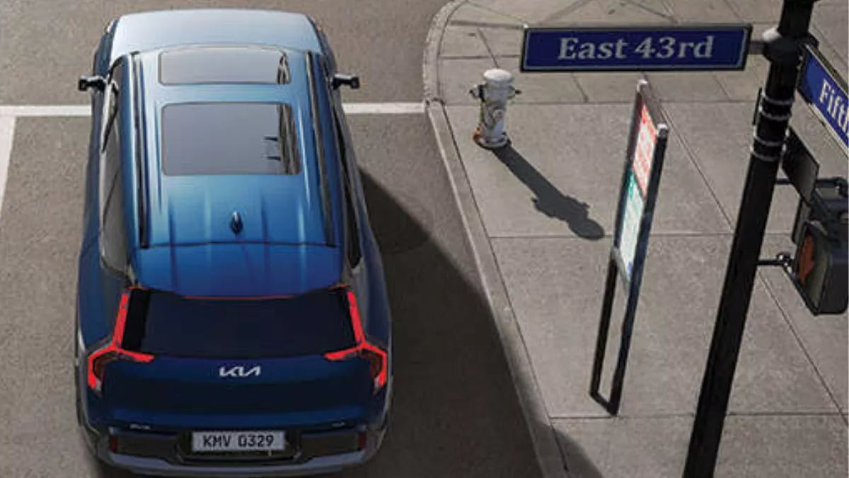 Kia EV9 Features LIVE: ईवी9 में सेफ्टी फीचर के तौर पर मिलेगा ADAS