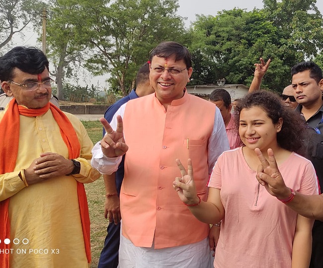  दोपहर तक पहुंच सकते हैं सीएम धामी