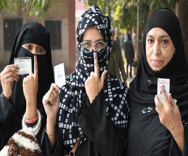 पुरानी दिल्ली: मुस्लिम महिलाएं ने किया मतदान
