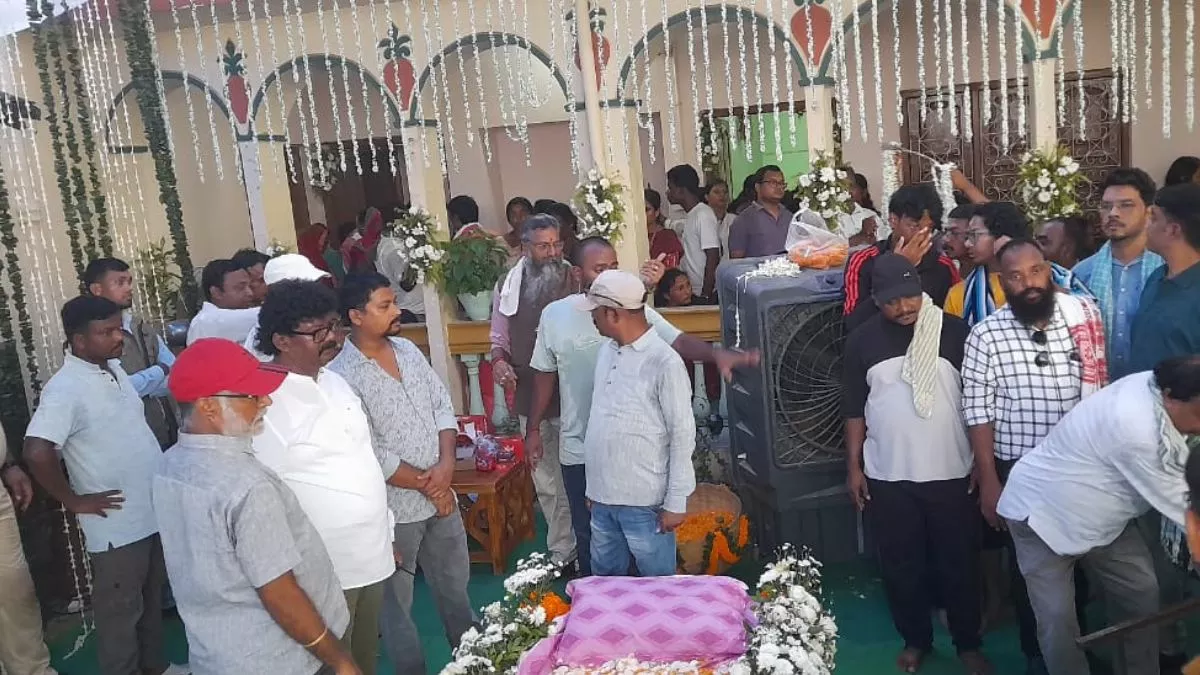Shibu Soren Death Live Update: शवयात्रा का भव्य स्वागत