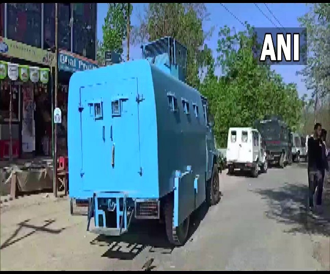 बारामूला में राष्ट्रीय जांच एजेंसी की छापेमारी जारी