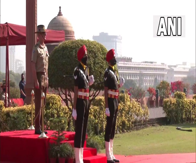 आस्ट्रेलियाई सेना प्रमुख को दिया गया गार्ड आफ आनर
